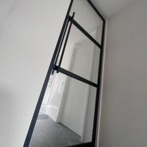 Taatsdeur met 2 horizontale verdelingen
