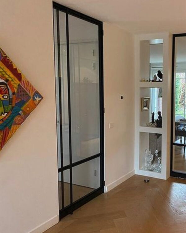 Deur in kader met 1 horizontale verdeling