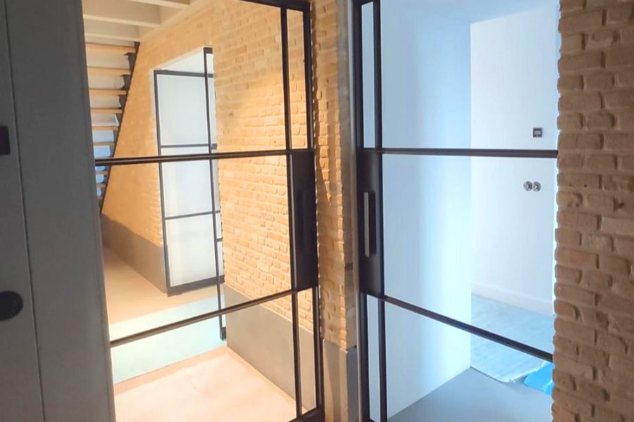 stalen binnendeur met glas
