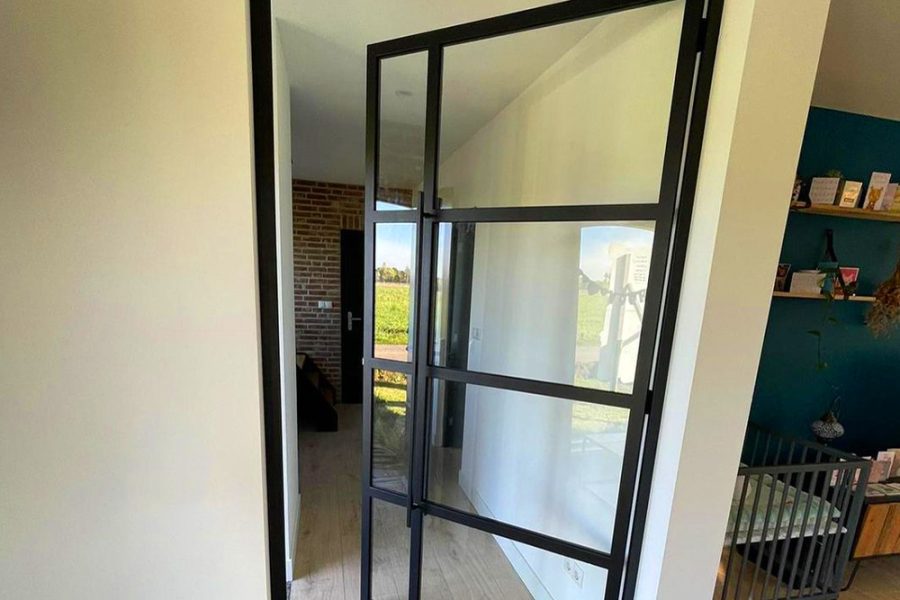 stalen binnendeur met glas laten maken